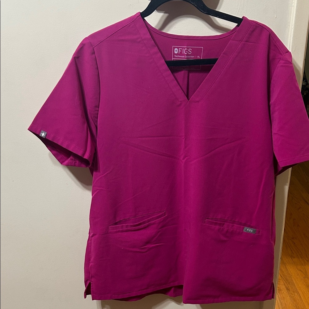 Great condition scrubs
